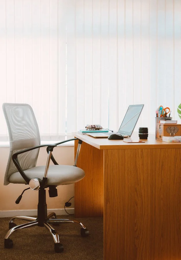 Guía completa para elegir la silla de oficina perfecta